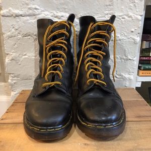 Dr. Martens Vintage 1490 (Made In England)
